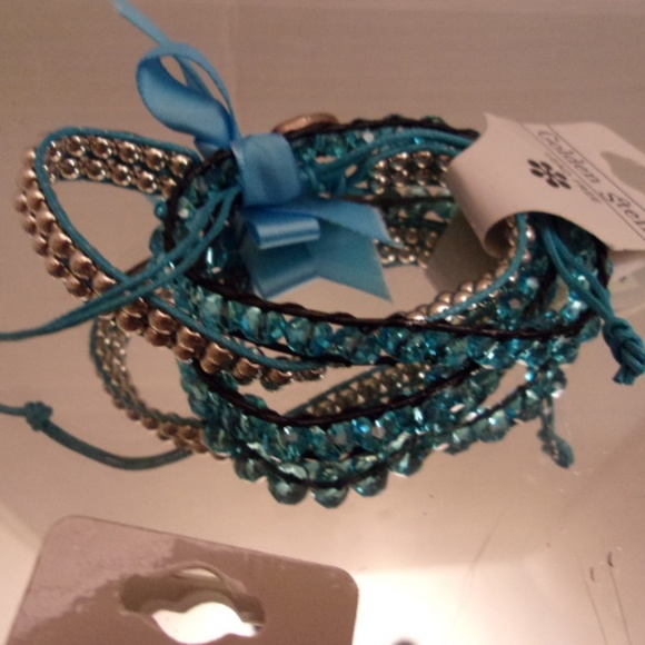 NWTS 2 GOLDEN STELLA BRACELETS & EARRINGS RETAIL $ - Picture 3 of 6